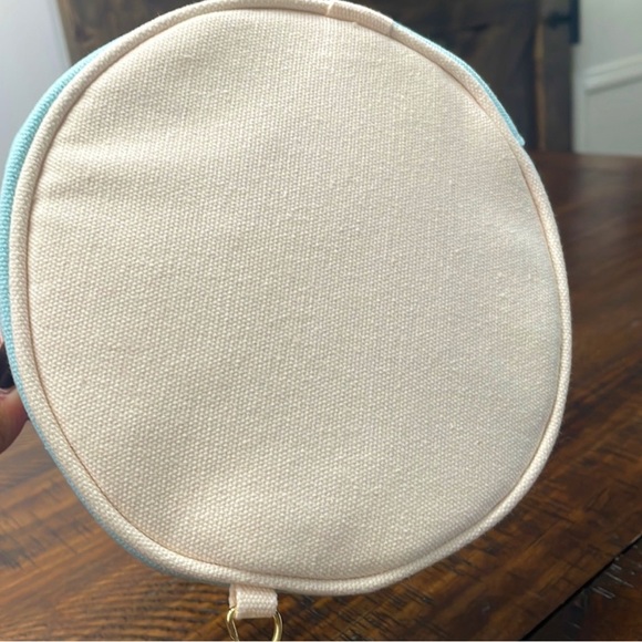 MARC JACOBS round wristlet bag canvas travel pouch white blue cherry pull NWOT - Picture 3 of 6